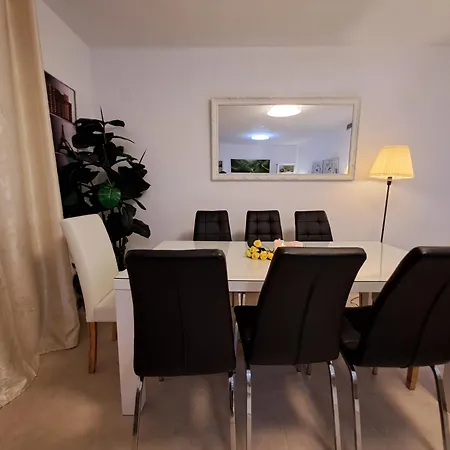 Romero Valencia Apartment *