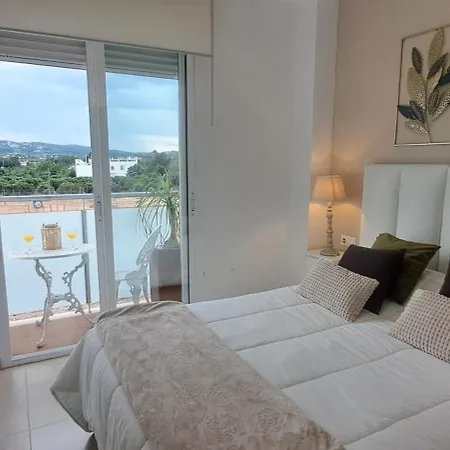 Romero Valencia Apartman Benicull